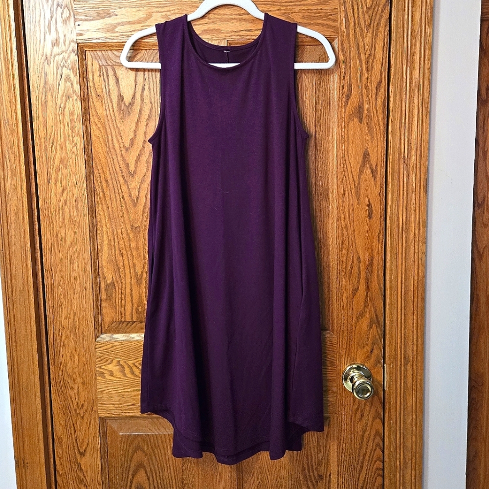 Sleeveless Dress with Pockets 💲BUNDLE AND SAVE BIG💲